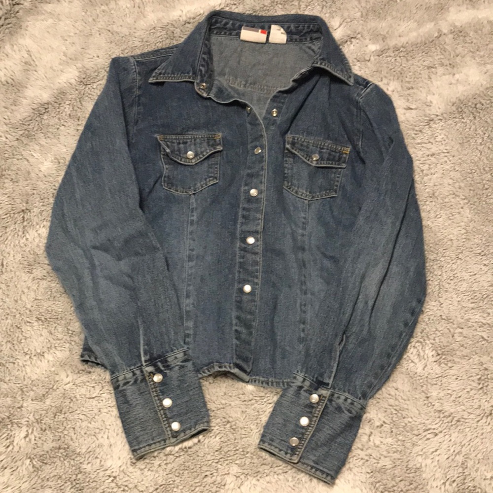 Ladies Denim Pearl Snap Shirt